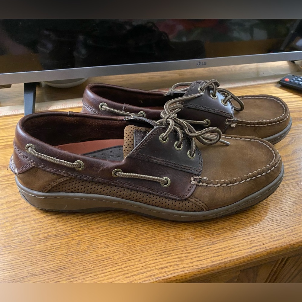 Sperry Boat Shoes 10.5